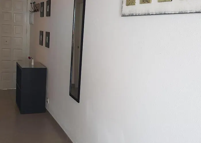 Buenavista Cerca De La Playa Callao Salvaje